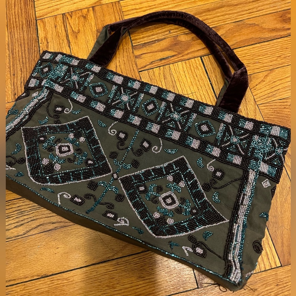 Beaded tote purse